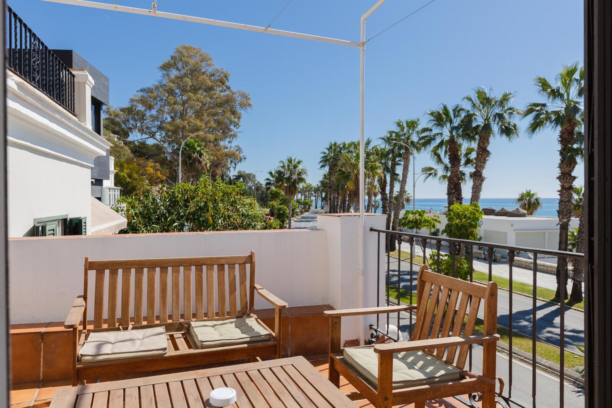 Apartamento Con Encanto En Primera Linea De Playa Málaga Buitenkant foto